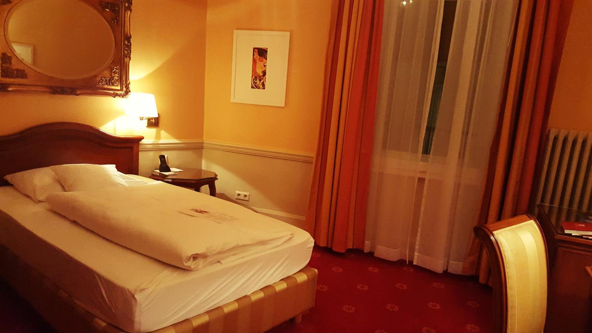 Atlantic Parkhotel Baden-Baden Buitenkant foto