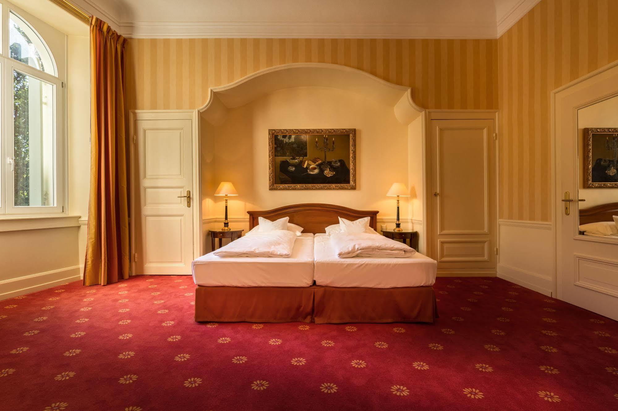 Atlantic Parkhotel Baden-Baden Buitenkant foto
